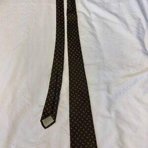 Brooks Brothers green Tie with Gold Accents
